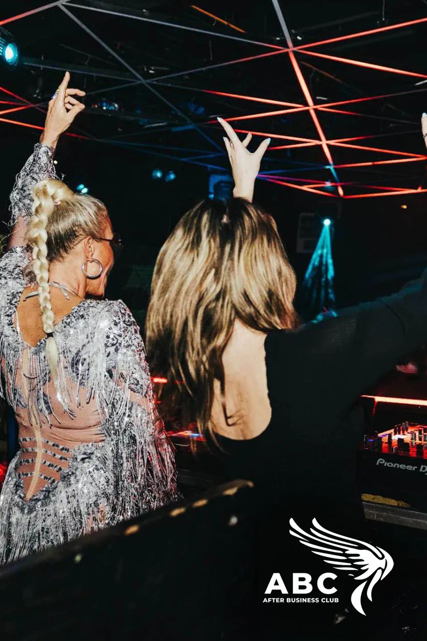 ABC NEO und Club der Halle02