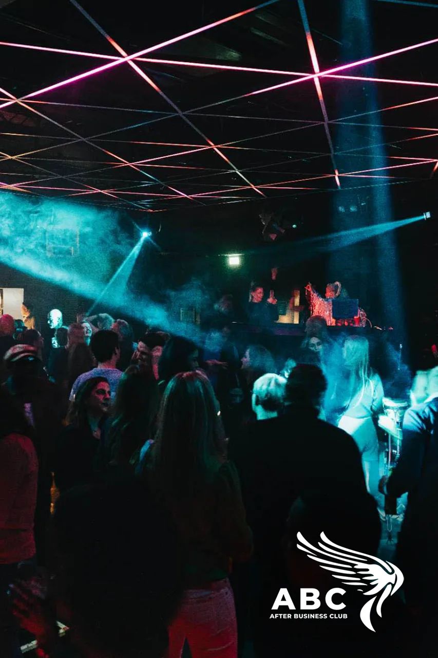 ABC NEO und Club der Halle02